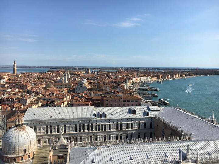 Whimsy and Mayhem Reading Challenge 2021:&nbsp;Spades